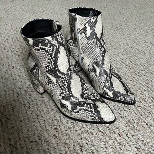 Madden Girl Boots